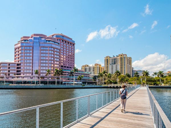 How Far Is Fort Lauderdale From West Palm Beach?